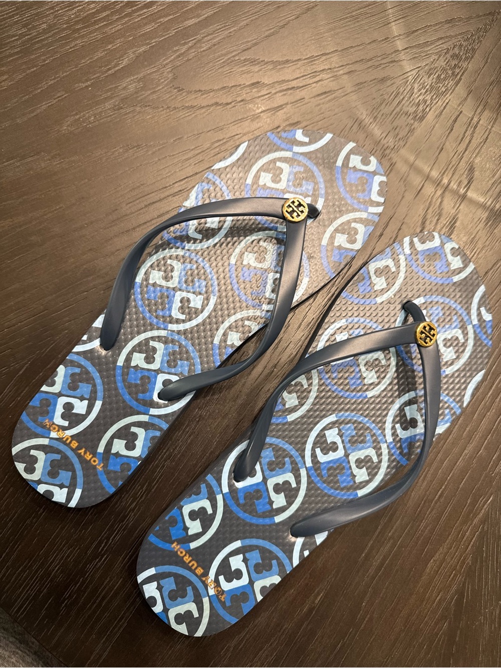 Flip-flop sandals